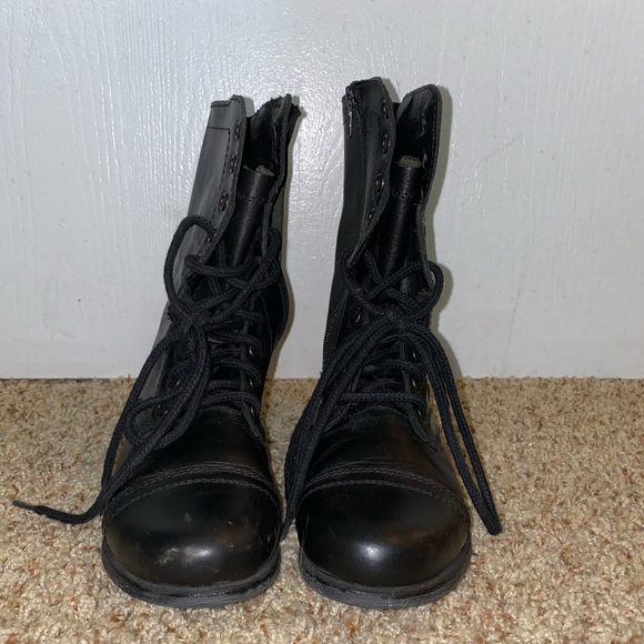 STEVE MADDEN Troopa Boots in Black - Picture 1 of 4